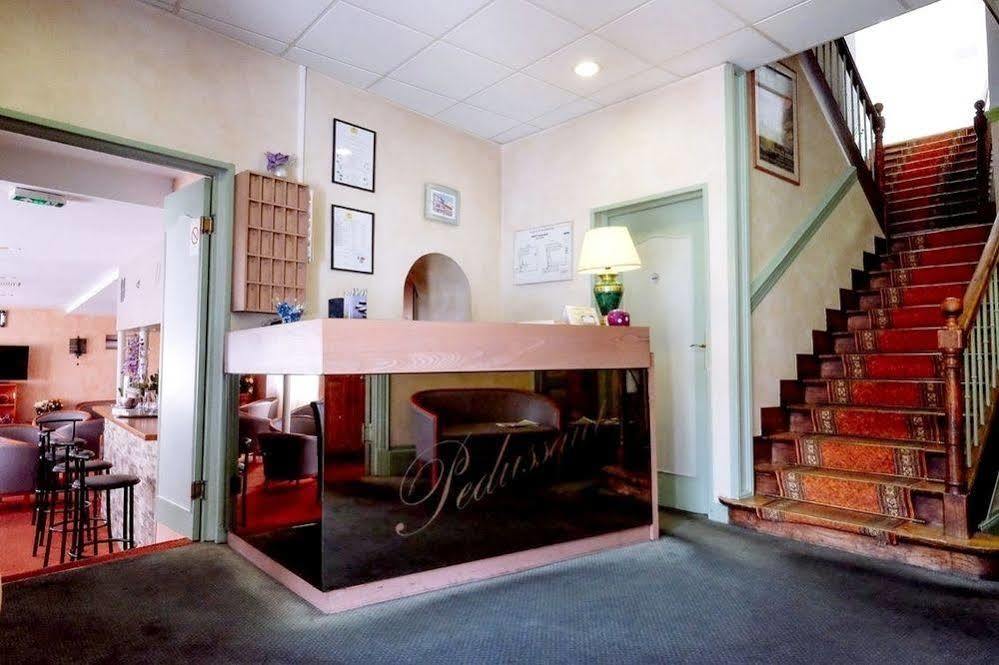 Hotel Pedussaut Saint Gaudens Kültér fotó